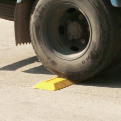 葛滴 防压三角车位锁地锁 防撞电动停车挡车器占位锁车库锁 标准防压三角锁 GDI-G58