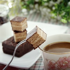 好丽友 Q蒂多层蛋糕摩卡巧克力味56g(28*2枚) 整箱48盒9月产