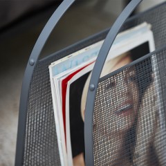 国产 北欧落地个性收纳置物架铁艺小型书架现代简约报刊架书报架杂志架