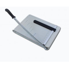 云广 切纸刀（A4） 裁切刀 裁纸刀 B类4号