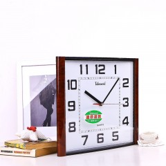 天王星 创意个性客厅挂钟时尚简约方形静音时钟13英寸大号办公挂钟