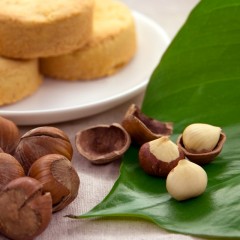 百草味 坚果零食炒货清香开口榛子180g干货休闲食品办公室小吃年货