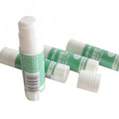 得力 胶水系列 得力7101固体胶  9g 固体胶 小号 胶棒 12支