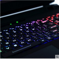 神舟/Hasee 战神系列 电竞游戏本笔记本电脑1070 8G独显  ZX8-CP5S1