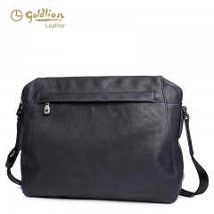 金利来 真皮斜挎包单肩包时尚牛皮横款商务休闲包