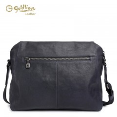 金利来 真皮斜挎包单肩包时尚牛皮横款商务休闲包