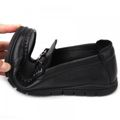 七匹狼 男鞋时尚休闲平底套脚耐磨头层牛皮软底软面真皮男鞋子