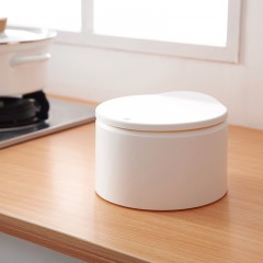 国产  北欧垃圾桶家用客厅卧室按压式厨房卫生间创意垃圾桶桌面有盖纸篓2287