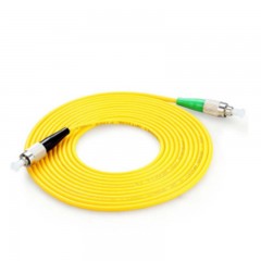 ☆胜为 SHENGWEI FFAU-1050 FC(APC)-FC(UPC)网线单模单芯 5米