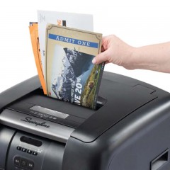 ☆杰必喜（GBC） AUTO+500M （2×15MM） 碎纸机