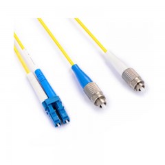 ☆胜为 SHENGWEI FLFA-1030 工程电信级光纤跳线 LC(UPC)-FC(UPC)单模双芯 3米