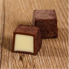 明治 雪吻巧克力(牛奶口味)62克（单位：盒） 787盒起订