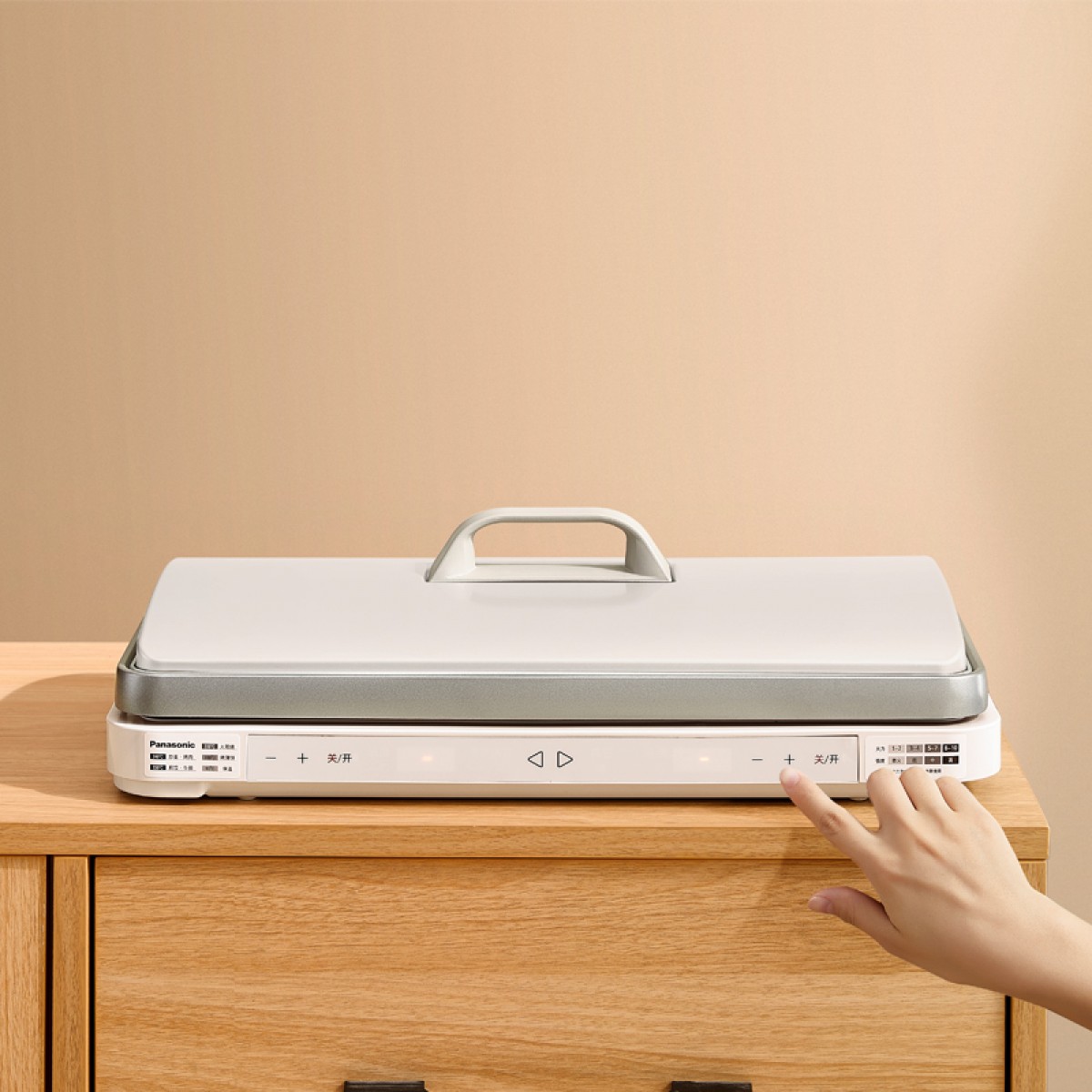 松下（Panasonic）聚嗨盘网红锅多功能烤盘烤肉盘灶烤肉分区控温mini多功能锅 NF-X1-W 白色【畅享美食狂欢】 单位：台