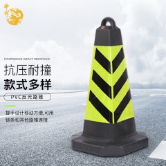神龙 反光路锥塑料方锥桶 雪糕筒路障柱锥形桶 交通设施 塑料黄黑斜纹大提环方锥 单位：个